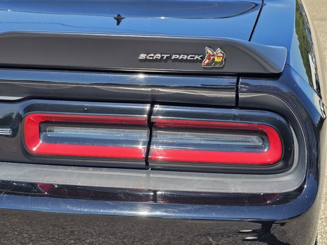 Used 2022 Dodge Challenger R/T Scat Pack w/ Plus Package RWD image 11