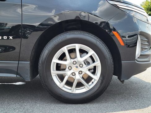Used 2024 Chevrolet Equinox LT AWD/4WD image 10