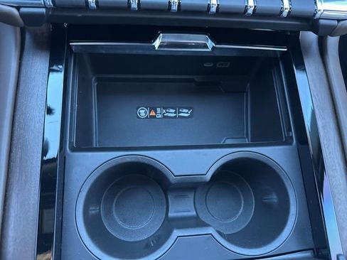 Used 2025 GMC Yukon Denali Ultimate w/ LPO, Floor Liner Package image 29