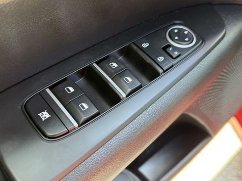 Used 2023 Kia Forte LXS w/ LXS Technology Package FWD image 5