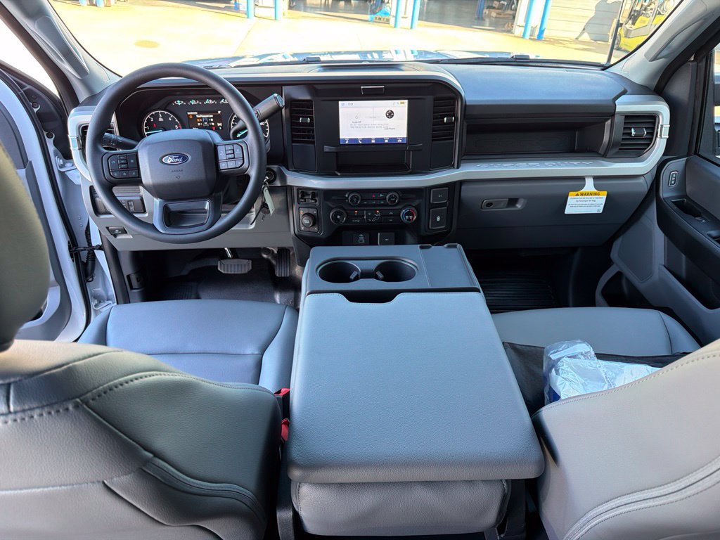 New 2027 Ford F350 XL w/ XL Chrome Package AWD/4WD image 16