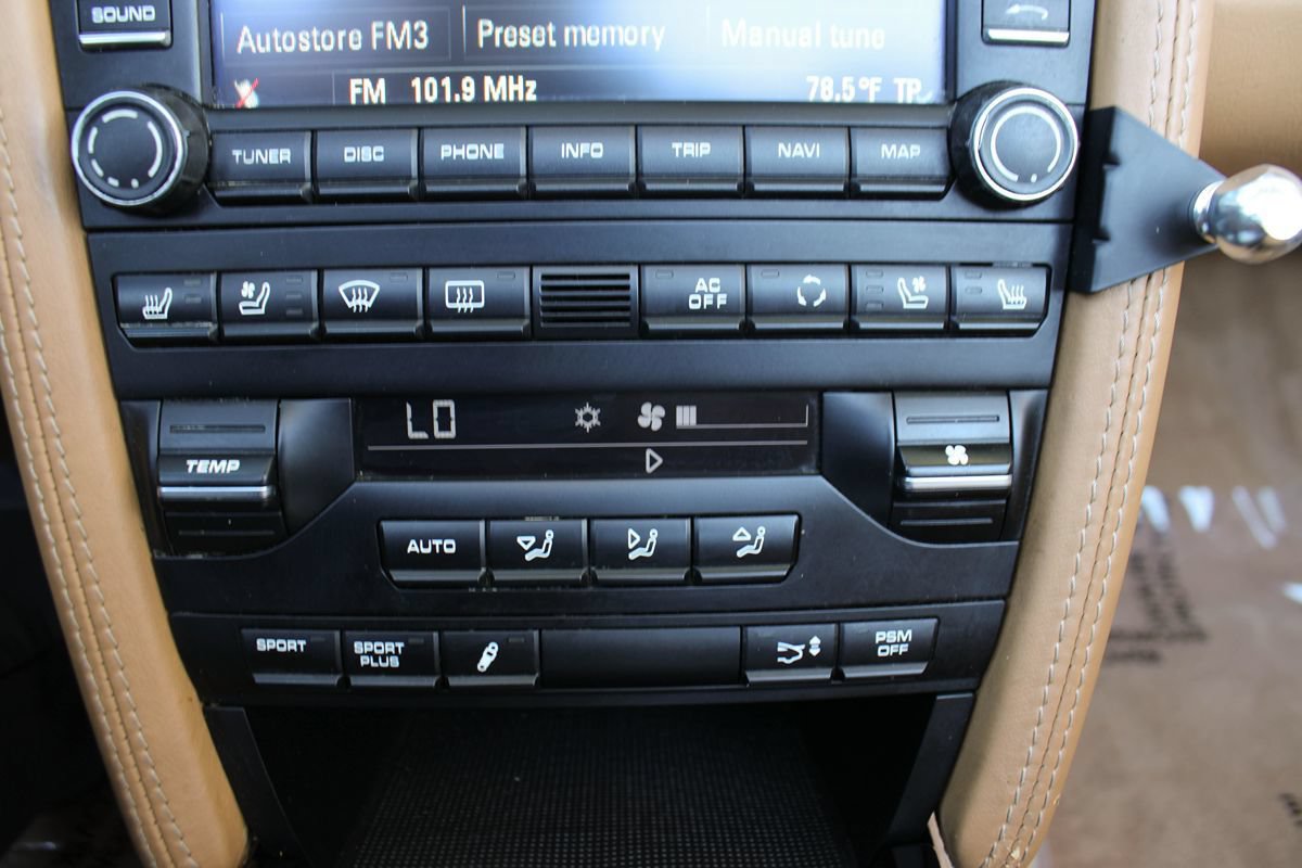 Used 2009 Porsche 911 Carrera 4S AWD/4WD image 42