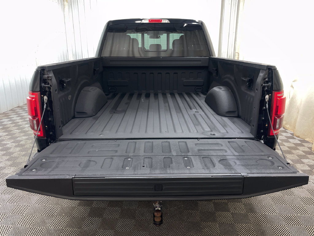 Used 2017 Ford F150 Lariat w/ Equipment Group 502A Luxury AWD/4WD image 16
