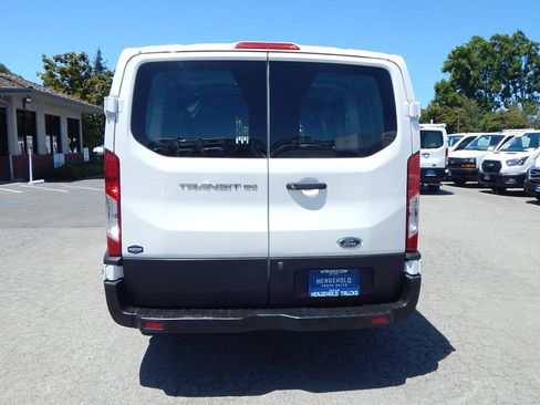 Used 2018 Ford Transit 150 130 Low Roof RWD image 7