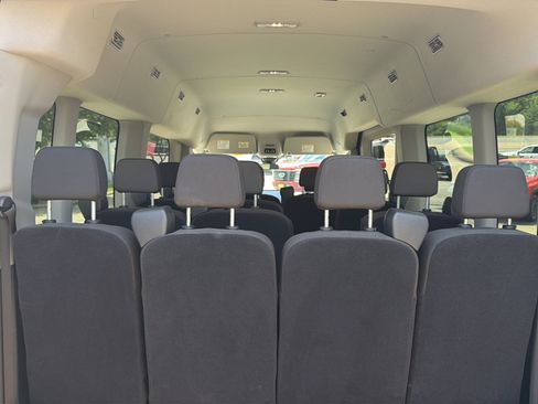 Used 2025 Ford Transit 350 XLT RWD image 10