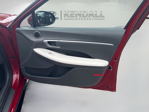 Used 2024 Hyundai Sonata SEL FWD image 30