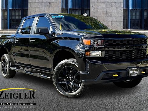 Used 2022 Chevrolet Silverado 1500 Custom Trail Boss w/ LPO, Dark Essentials Package image 1
