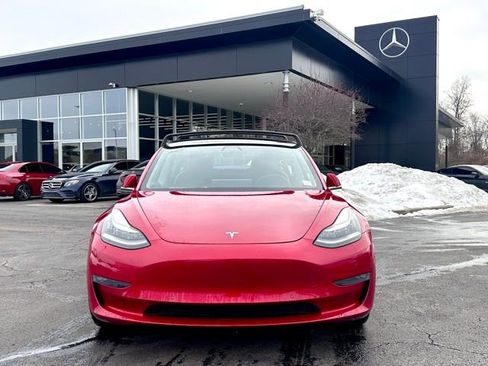 Used 2020 Tesla Model 3 Performance image 2