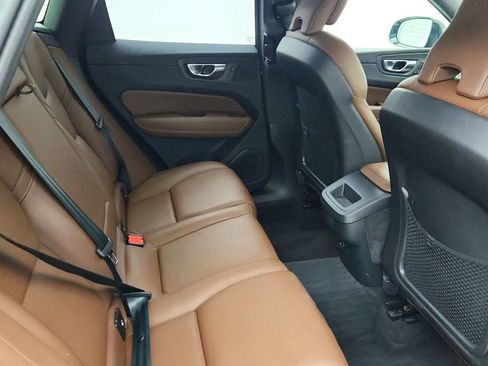 Used 2023 Volvo XC60 B5 Plus w/ Protection Package Premier AWD/4WD image 23