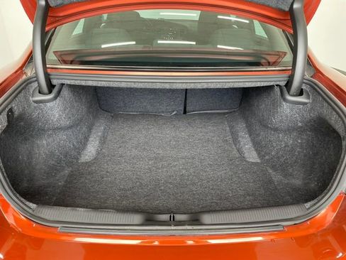 Used 2023 Dodge Charger SXT image 8