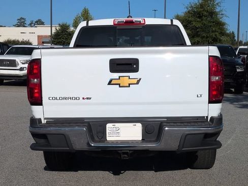 Used 2017 Chevrolet Colorado LT w/ Luxury Package, Chrome RWD image 5