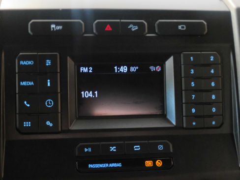 Used 2020 Ford F250 XL w/ STX Appearance Package AWD/4WD image 36