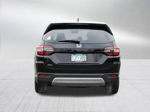 Certified 2025 Honda Pilot EX-L image 6