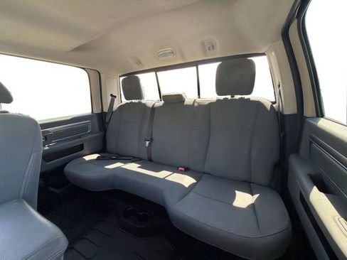Used 2017 RAM 2500 SLT AWD/4WD image 15