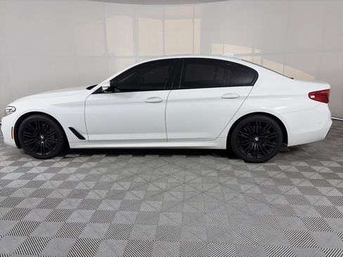 Used 2019 BMW 540i xDrive w/ M Sport Package image 4