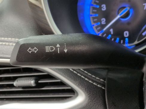 Used 2024 Chrysler Pacifica Limited image 29