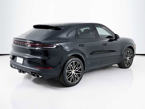 New 2026 Porsche Cayenne Coupe image 9