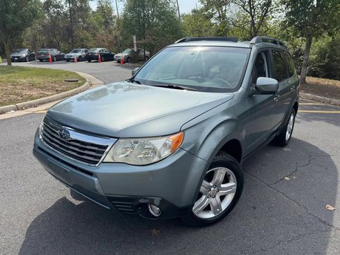 Used 2010 Subaru Forester 2.5X Limited image 2