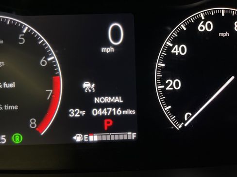 Used 2023 Honda Pilot EX-L image 17