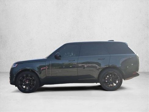 Used 2024 Land Rover Range Rover SE AWD/4WD image 7