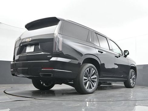 New 2026 Cadillac Escalade Sport w/ Touring Package AWD/4WD image 39