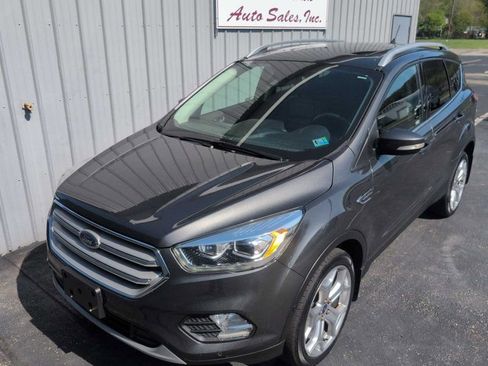 Used 2018 Ford Escape Titanium w/ Ford Safe & Smart Package image 15