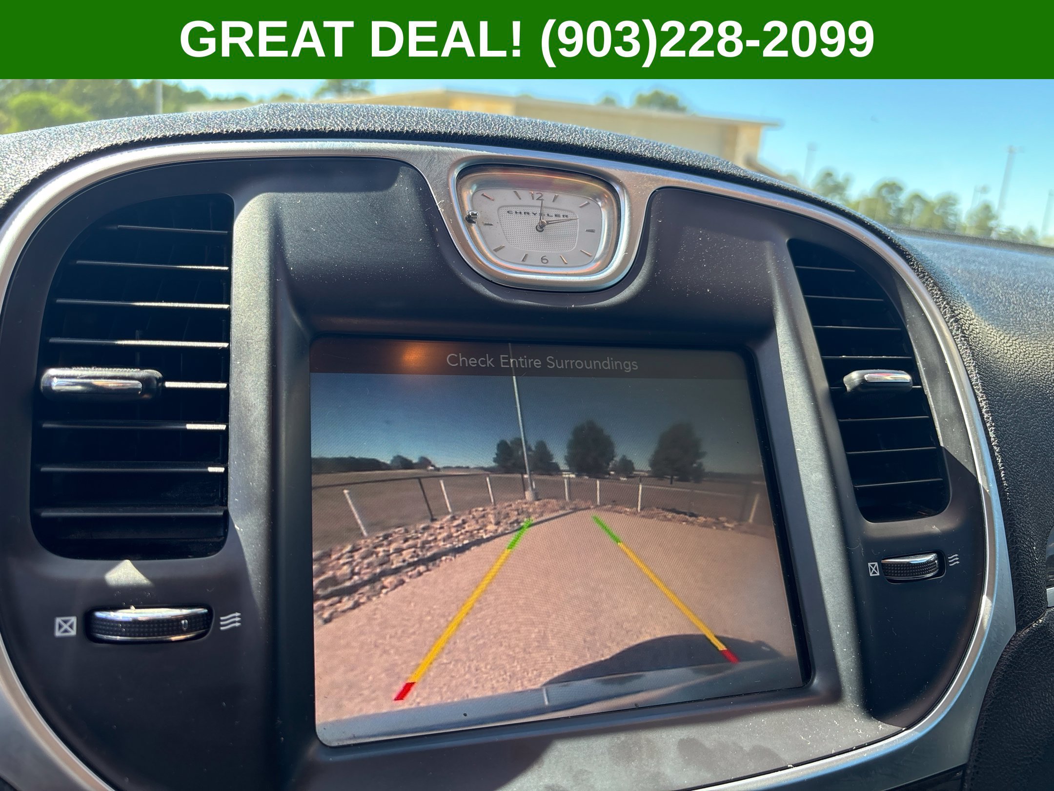 Used 2016 Chrysler 300 C RWD image 29