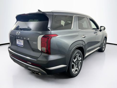 Used 2023 Hyundai Palisade SEL AWD/4WD image 5