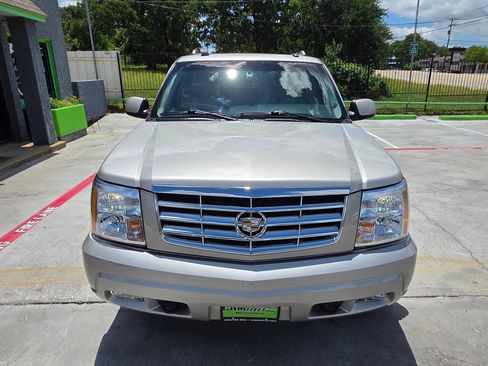 Used 2004 Cadillac Escalade ESV Platinum AWD/4WD image 69