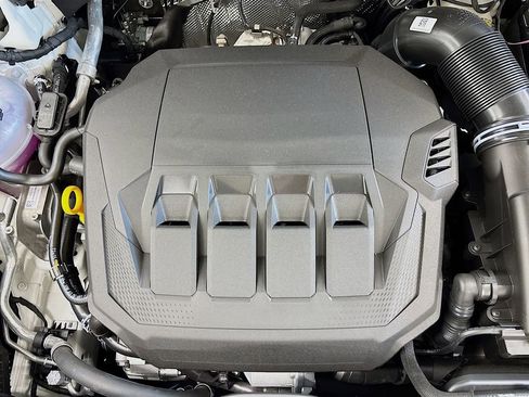 Certified 2025 Audi Q3 2.0T Premium w/ Black Optic Sport Package image 21