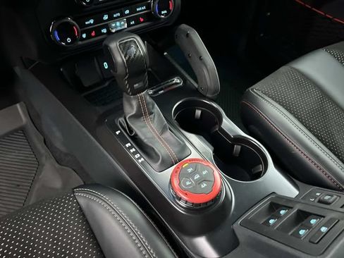 Used 2024 Ford Bronco Raptor w/ Interior Carbon Fiber Pack 6 AWD/4WD image 30