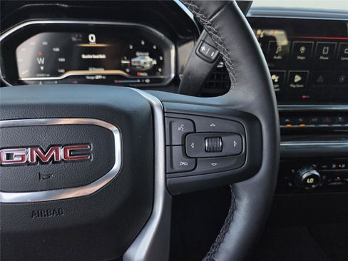 Used 2024 GMC Sierra 1500 Elevation image 25