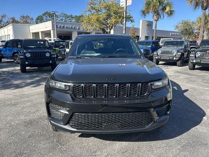 New 2025 Jeep Grand Cherokee Altitude