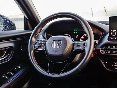 Used 2024 Honda HR-V Sport image 18