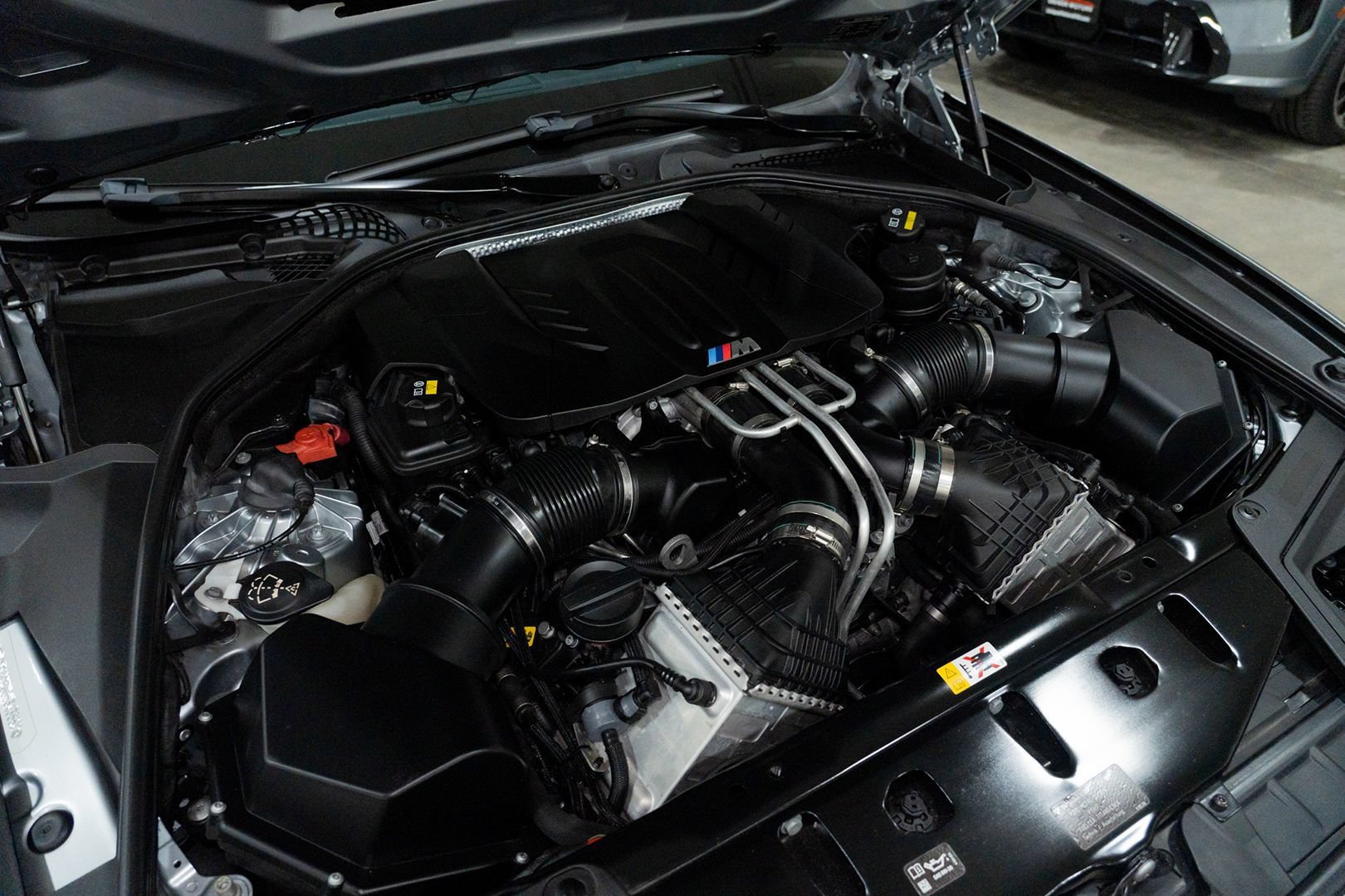 Used 2016 BMW M5 RWD image 58