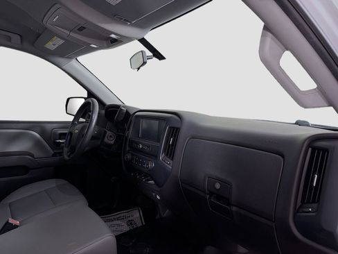 Used 2018 Chevrolet Silverado 1500 W/T w/ Trailering Package image 28