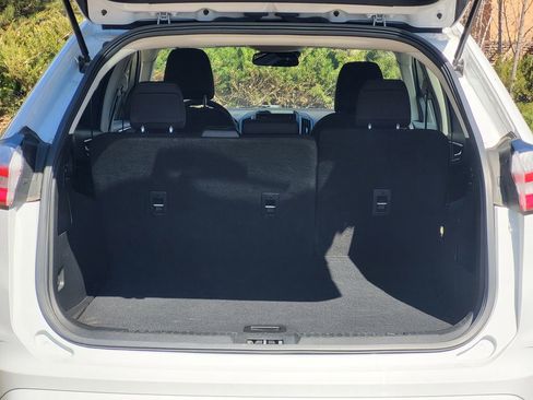 Used 2022 Ford Edge SE w/ Black Appearance Package AWD/4WD image 29