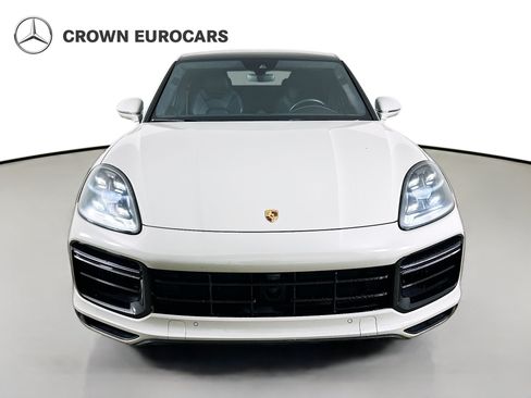 Used 2020 Porsche Cayenne Turbo S AWD/4WD image 2