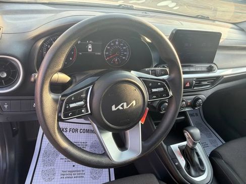 Used 2024 Kia Forte LXS FWD image 11