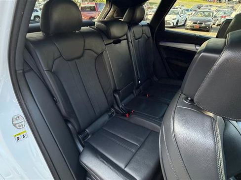 Used 2018 Audi SQ5 Prestige w/ Prestige Package AWD/4WD image 21