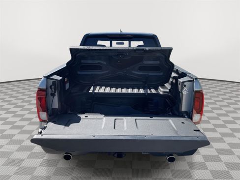 Used 2025 Honda Ridgeline TrailSport image 16