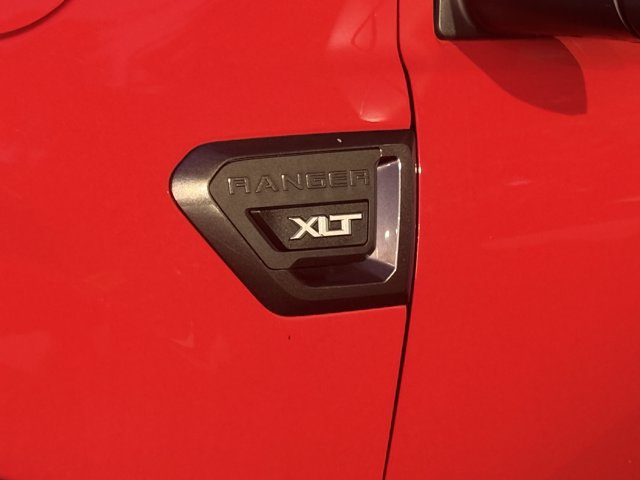 Used 2020 Ford Ranger XLT w/ Equipment Group 302A Luxury AWD/4WD image 4
