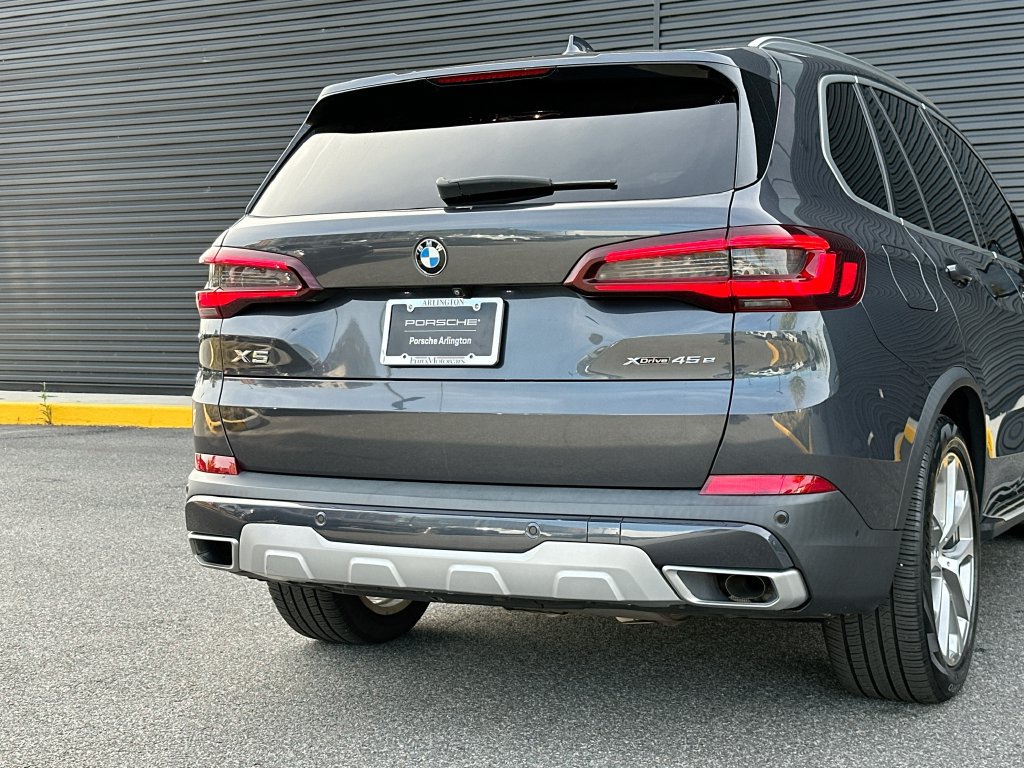 Used 2021 BMW X5 xDrive45e w/ Executive Package 2 AWD/4WD image 34