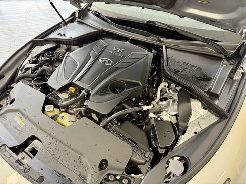 Used 2020 INFINITI Q50 Luxe image 18