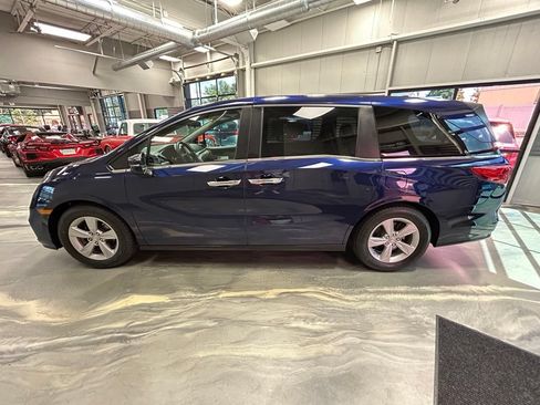 Used 2020 Honda Odyssey EX image 35
