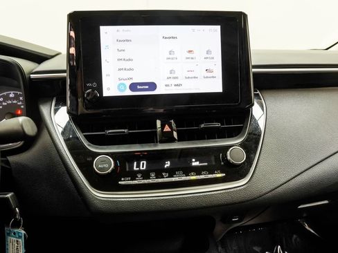Used 2024 Toyota Corolla LE FWD image 25