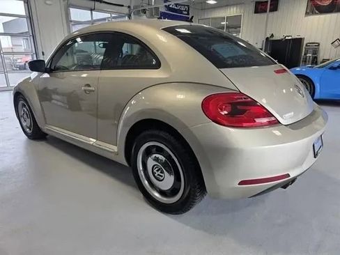 Used 2013 Volkswagen Beetle 2.5 FWD image 5