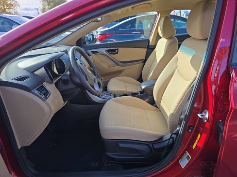 Used 2013 Hyundai Elantra GLS FWD image 9