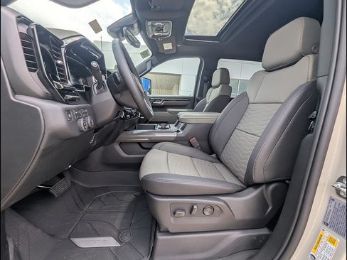 New 2026 Chevrolet Silverado 2500 ZR2 AWD/4WD image 15