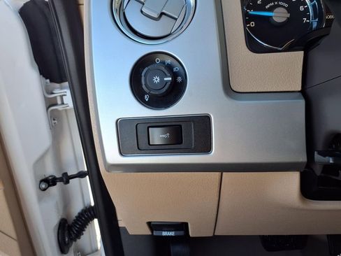 Used 2013 Ford F150 Lariat w/ Mid Equipment Group image 14